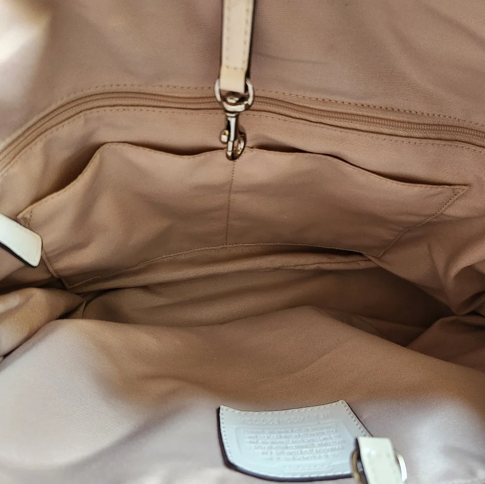 COACH SIGNATURE STRIPE JACQUARD SHOULDER BAG $348 - Picture 6 of 11